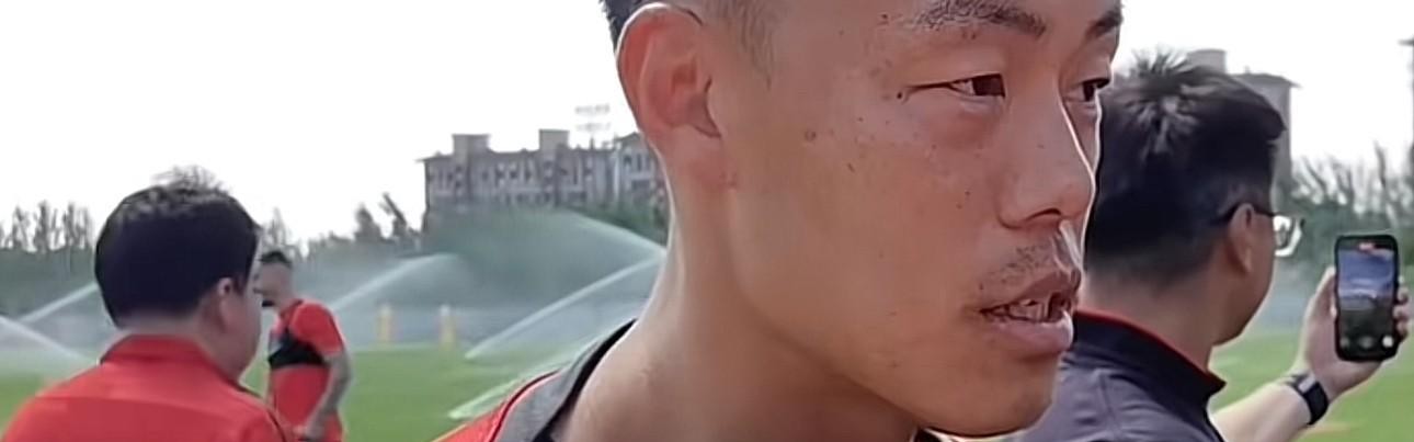 pg电子在线下载-法甲球员印中文名球衣的情况与宣传策略