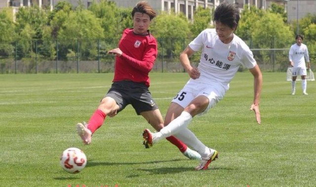 pg电子在线下载-英超小球队的年薪情况及其财政状况分析