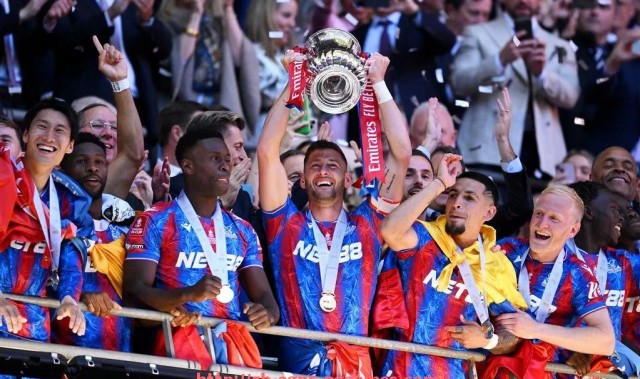 pg电子在线下载-世俱杯后防线球员表现回顾：关键解围与失误统计对照